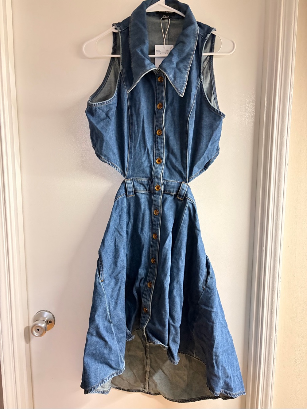 URBAN REVIVO CUT-OUT SLEEVELESS DENIM DRESS XXXL - Picture 3 of 4